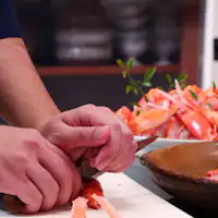 เรามีอาหารอร่อยให้บริการ