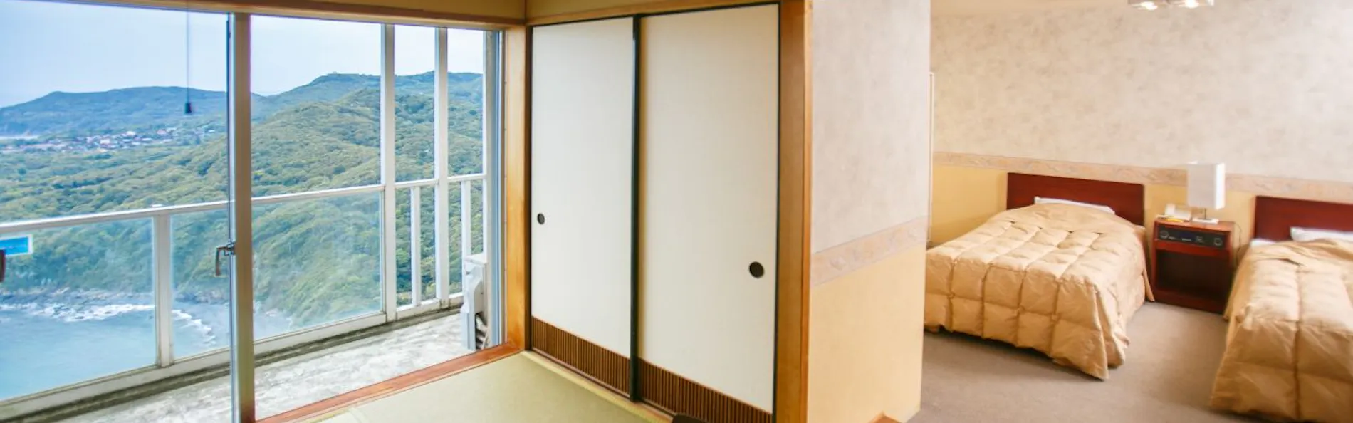 石鏡(いじか)第一ホテル 神具良(かぐら)