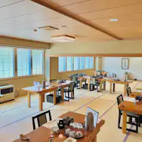 สำหรับมื้อกลางวันของแขกที่พักและกลุ่มคณะ