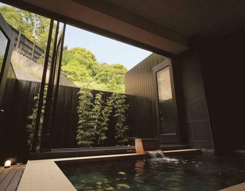 デラックスルーム