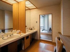 源泉湯の宿　松乃井