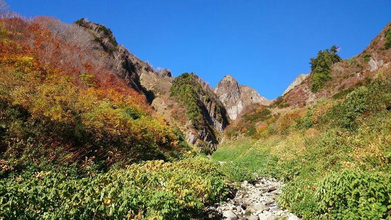 【雨飾山登山応援プラン】登山弁当・送迎・温泉付きで安心の山旅