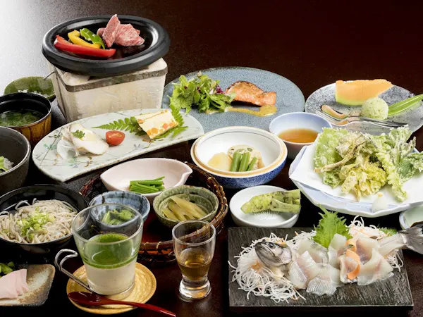 【地酒を楽しむ利き酒プラン】信州の地酒と湯に酔う、静かな大人旅
