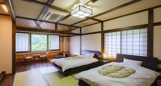 広縁も備え、くつろぎの和洋室