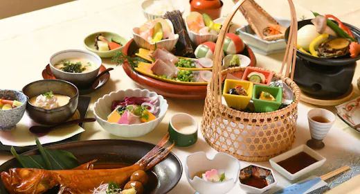 多々戸浜を眺めて過ごす!年末年始・お正月 ダイニングでのお食事プラン