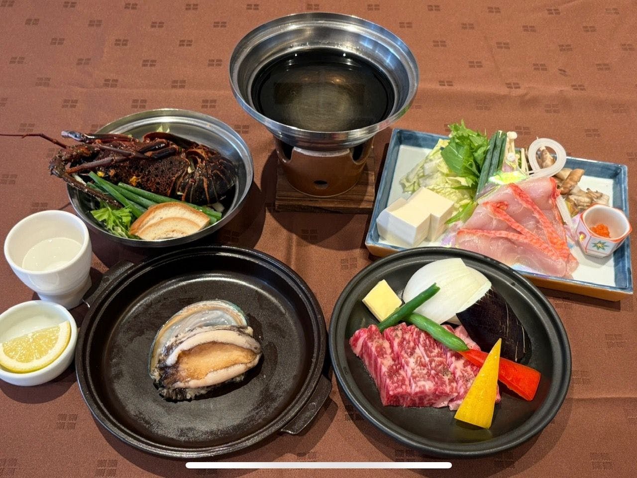 【磯会席人気NO1】メインを鮑・伊勢海老・金目鯛・牛の4種から選べるプラン
