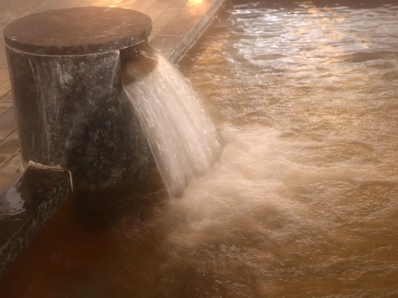 ホテル十和田荘