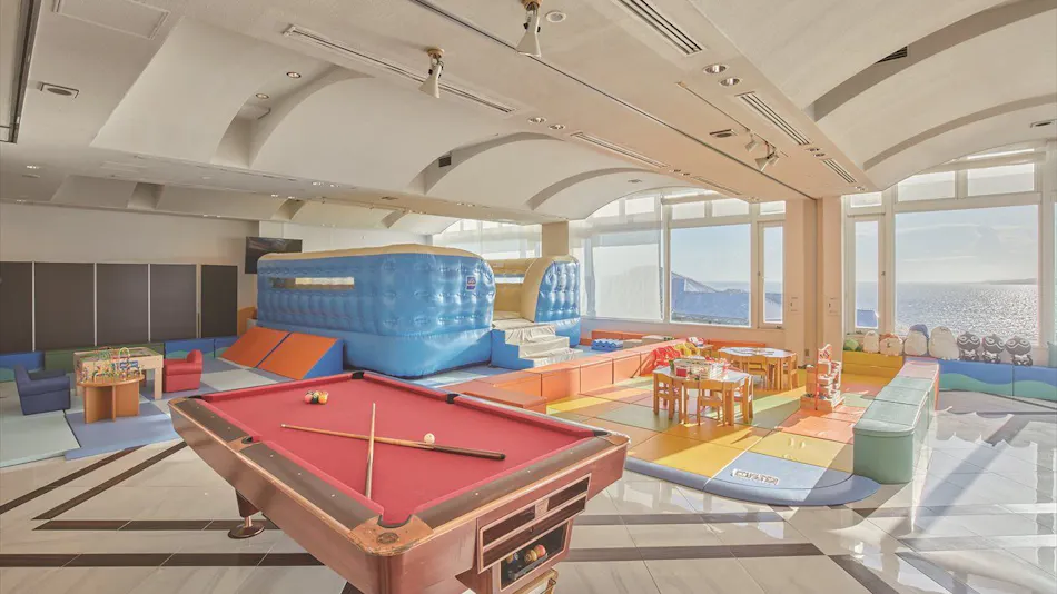 Royal View Hotel Churaumi