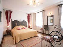 Use of King-size double bed