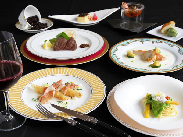 【洋食※人気No.1】グラツィエ厳選 ワンランク上の晩餐 ~近江牛×美食イタリアン~(夕朝食付き)