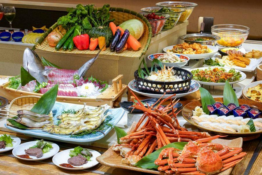 【人気№1】カニ食べ放題＆和洋中50種｜ライブキッチンで出来立て満喫