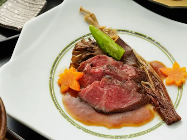 【鮑×伊勢海老×和牛】松茸も味わう秋の最上級会席 個室料亭「湯の花亭」