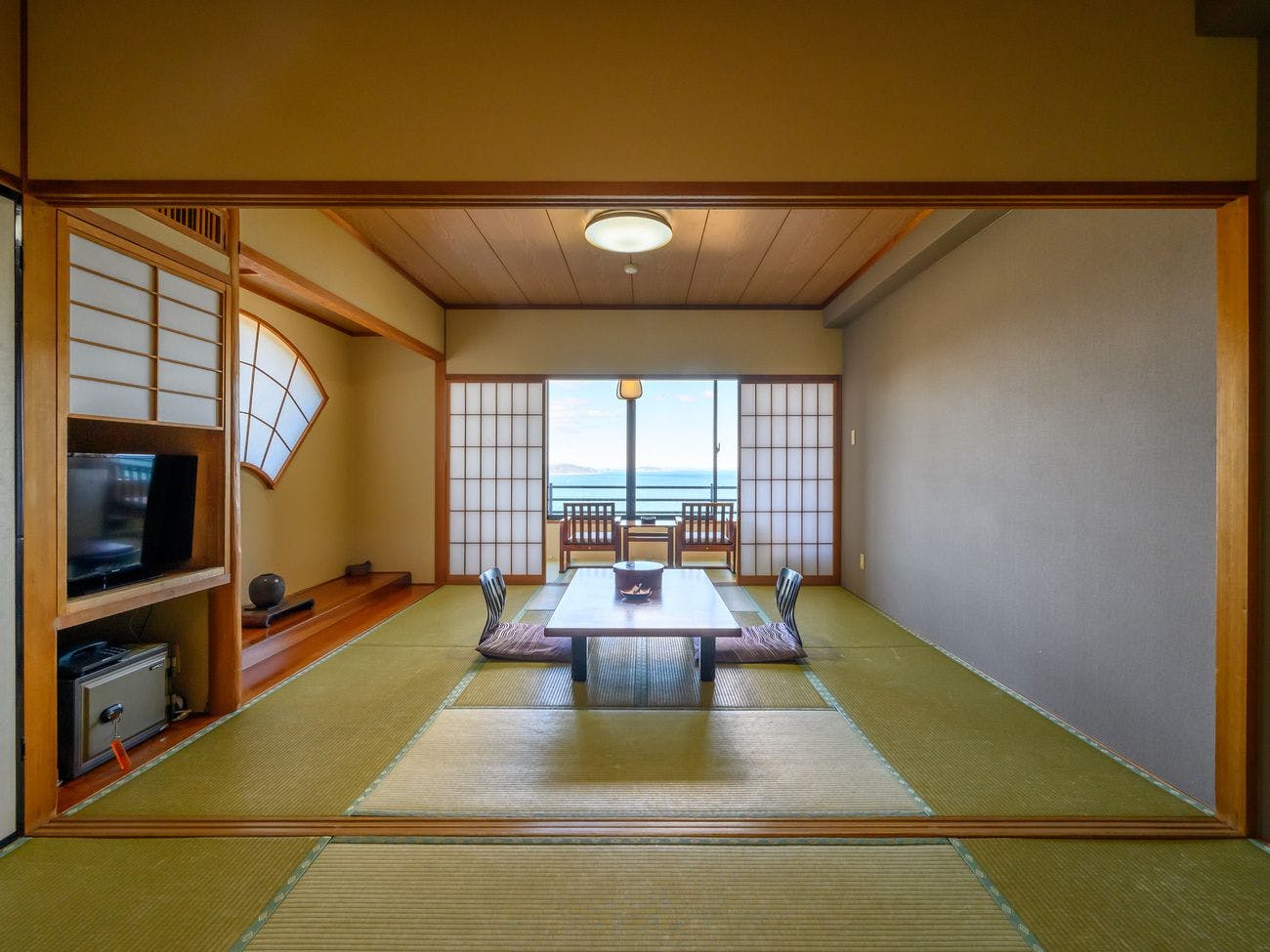 絶景海風癒し庵 新八屋