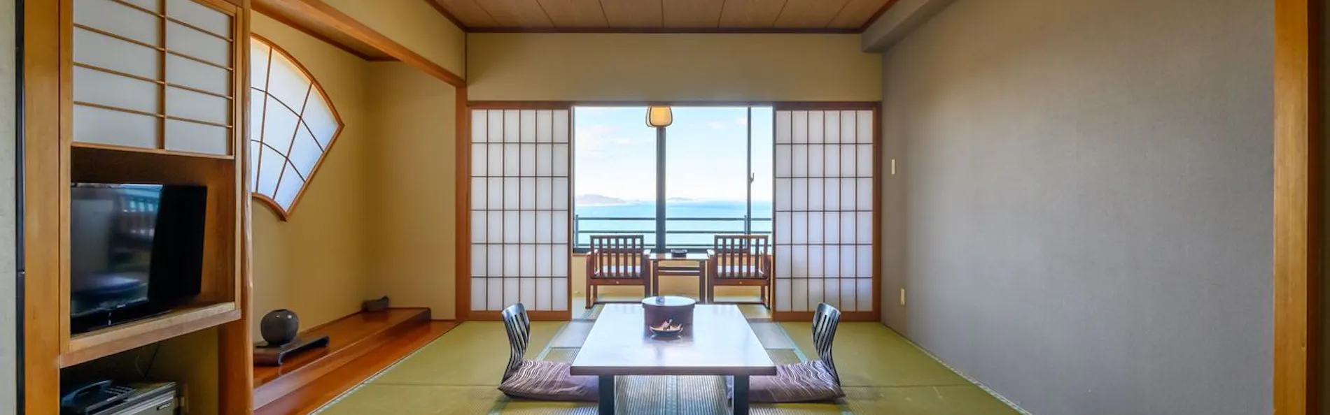 絶景海風癒し庵 新八屋