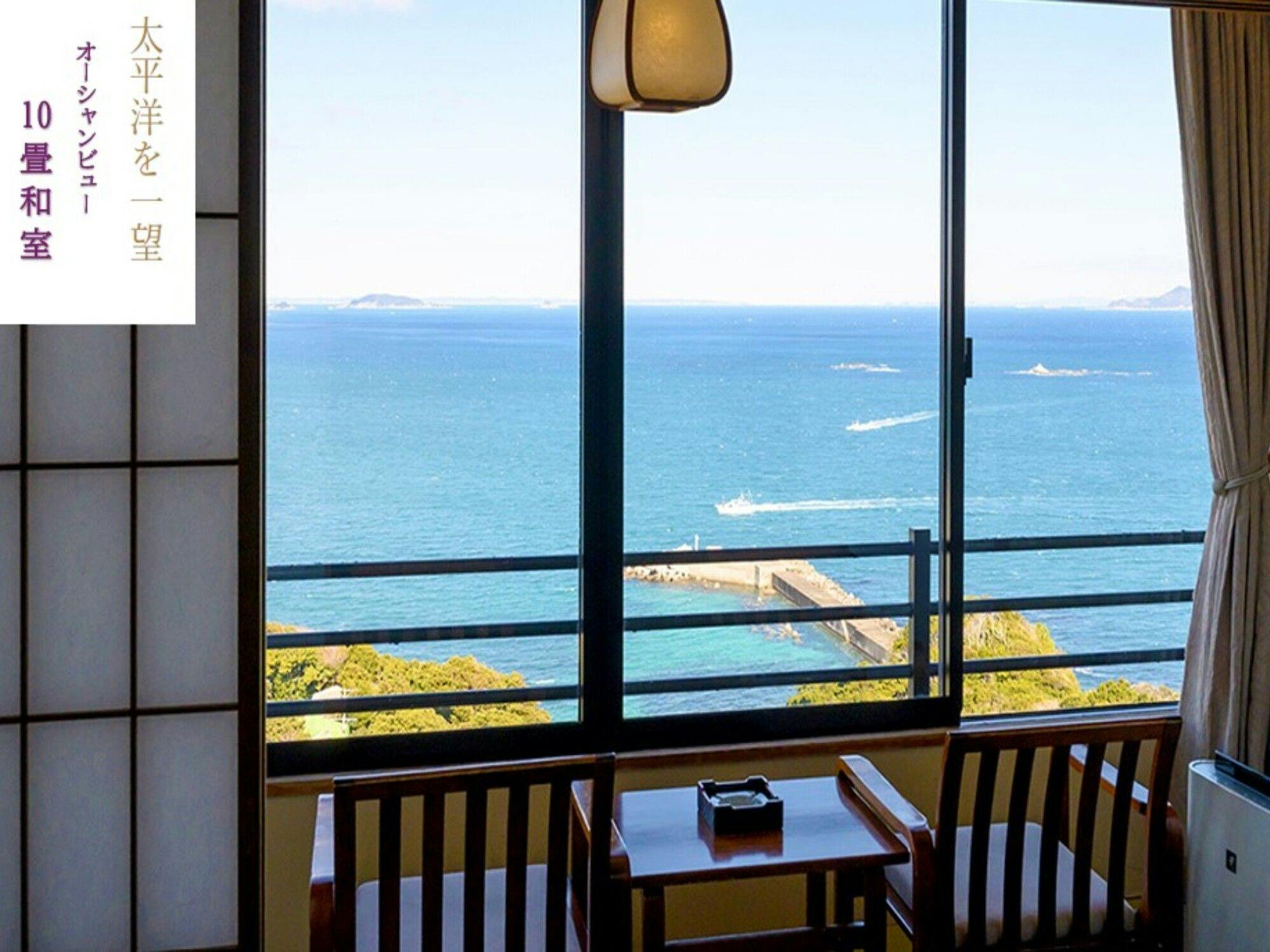 Ocean View Japanese-style Room【10 Tatami】