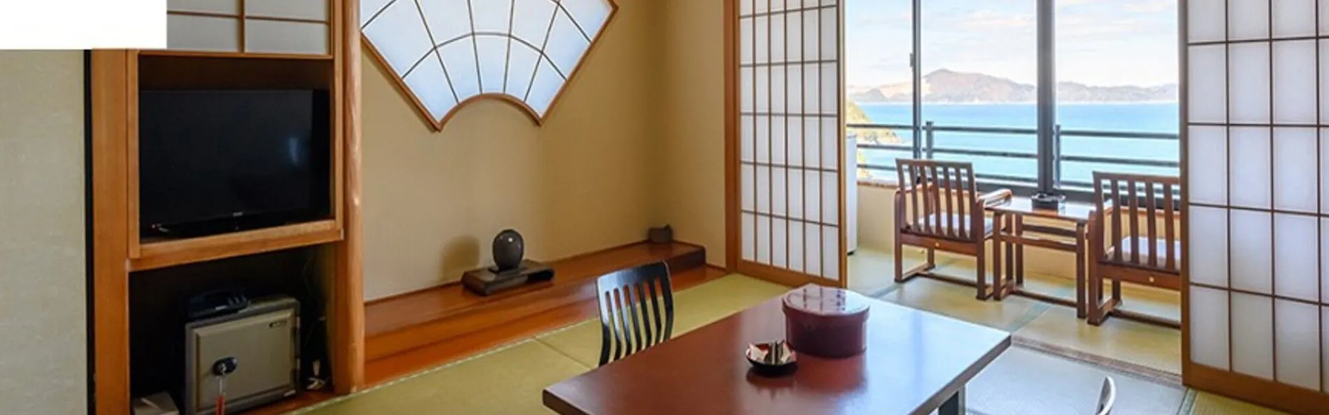 絶景海風癒し庵 新八屋
