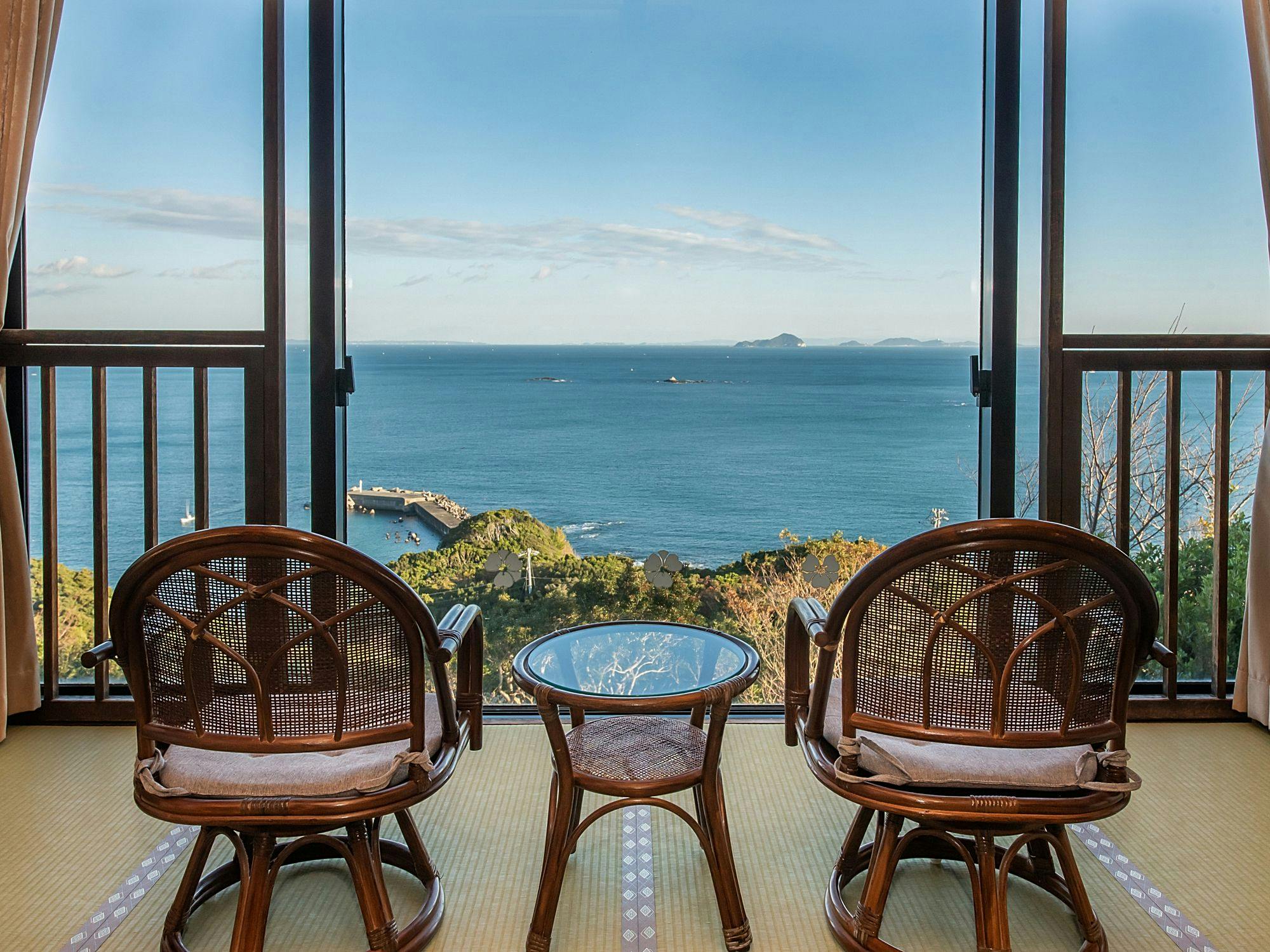 絶景海風癒し庵 新八屋