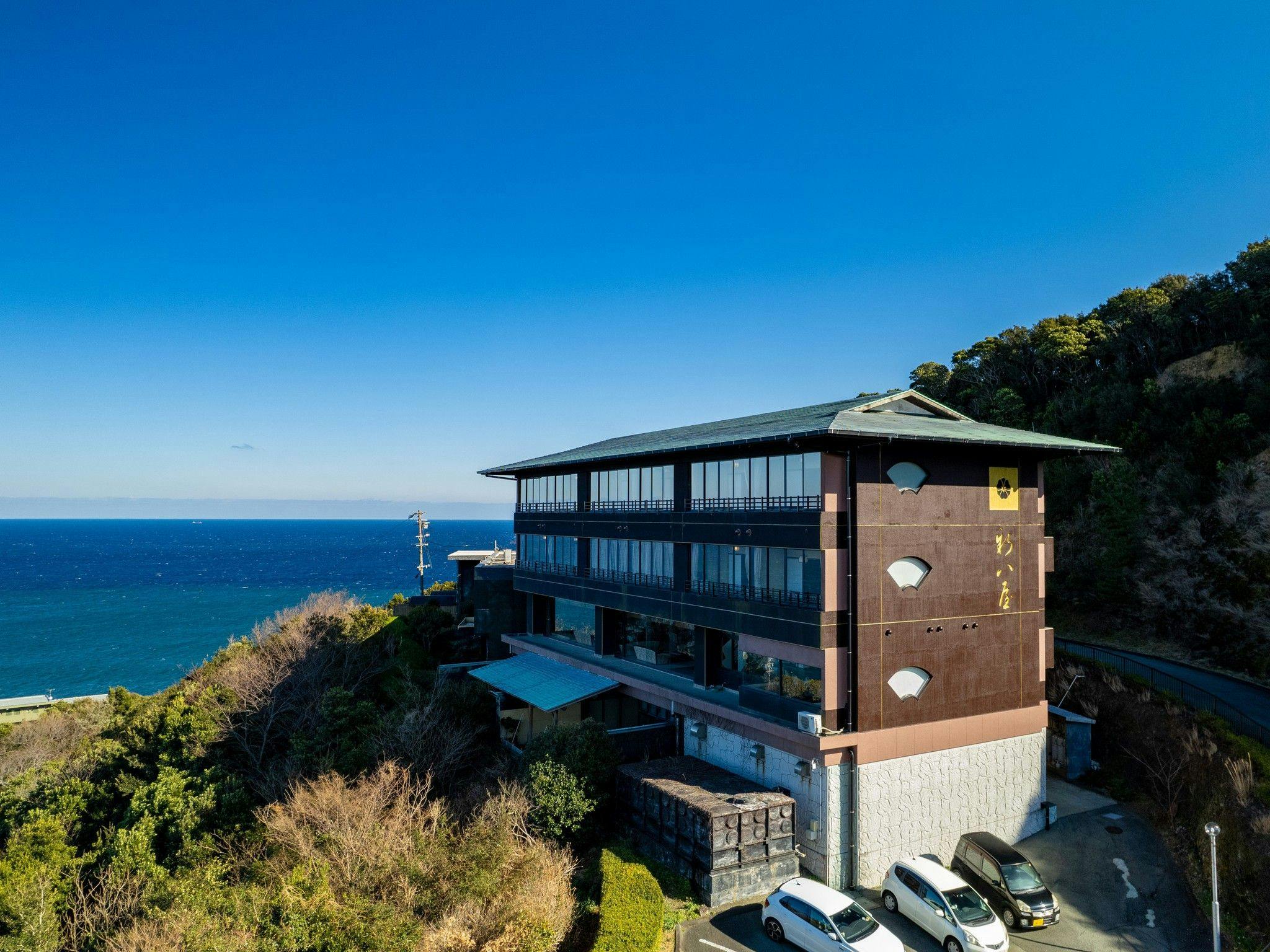 絶景海風癒し庵 新八屋