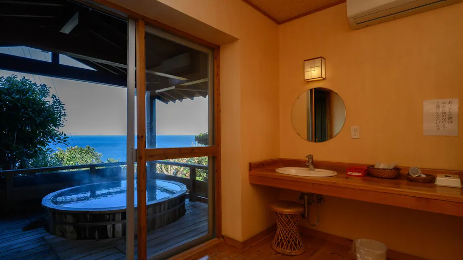 Spectacular Ocean Breeze Healing Retreat Shinpachiya ~healing stay~