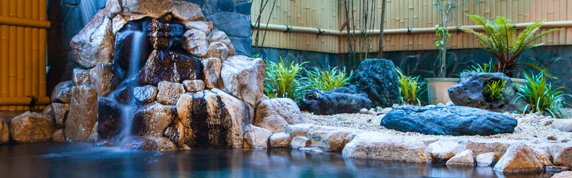 高知城下の天然温泉 三翠園