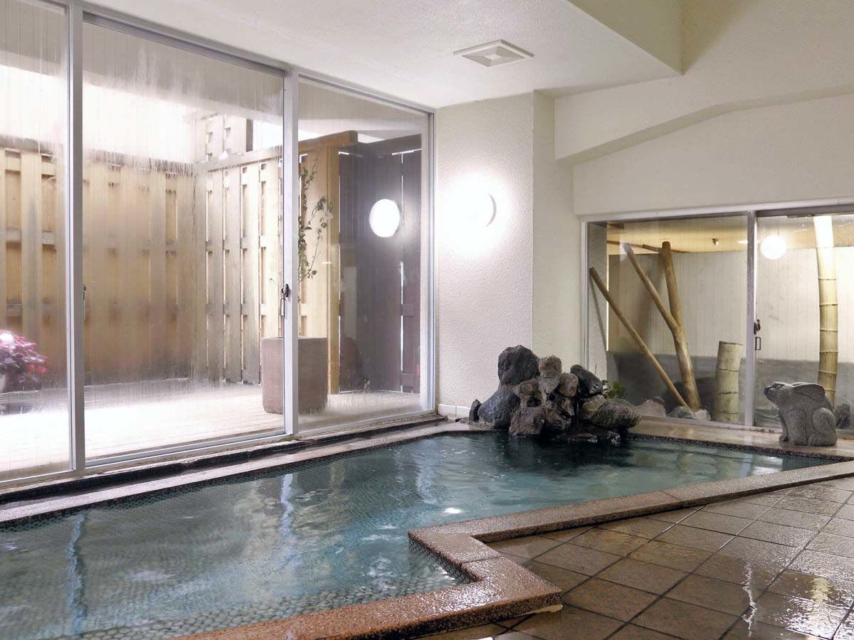 寺泊海岸つわぶき温泉　美味探究の宿　住吉屋