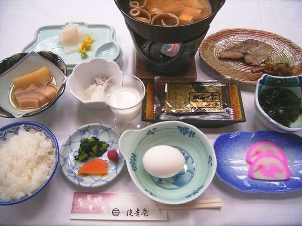 寺泊海岸つわぶき温泉　美味探究の宿　住吉屋