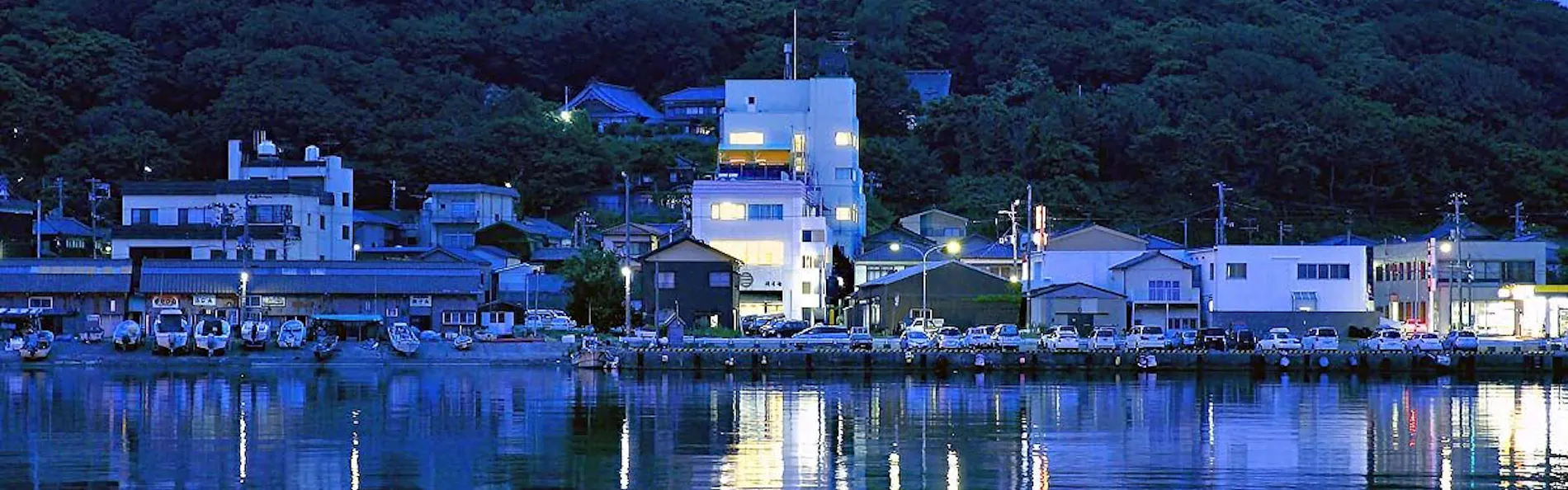 寺泊海岸つわぶき温泉 美味探究の宿 住吉屋