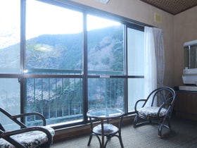 伊豆最大の大滝　ＡＭＡＧＩＳＯ－天城荘－［ＬＩＢＥＲＴＹ　ＲＥＳＯＲＴ］