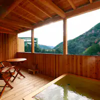 VIPルーム専用【檜露天風呂】24時間入浴可