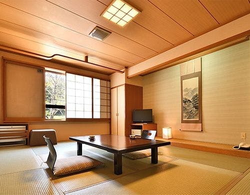 ・ウォシュレットトイレ付／バスなし