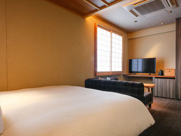 ห้องดับเบิลสไตล์ญี่ปุ่นขนาดปานกลาง (27 ตร.ม.) (ตัวอย่าง)