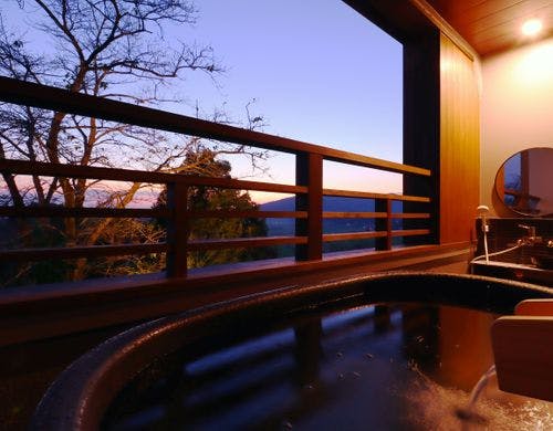 半露天風呂付和洋室