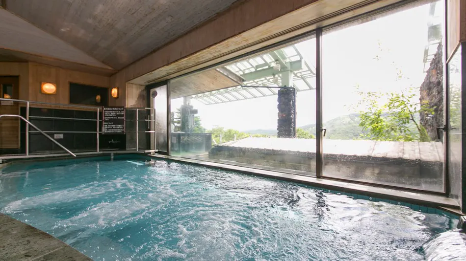 "Sky Paradise: Kurumayama Kogen Sky Park Hotel"
