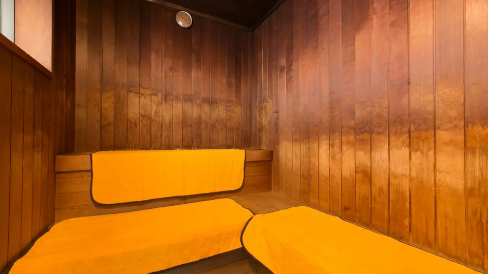 "Sky Paradise: Kurumayama Kogen Sky Park Hotel"