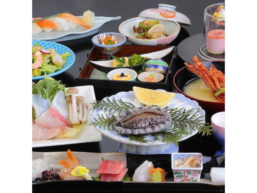 五浦観光ホテル本館／別館大観荘