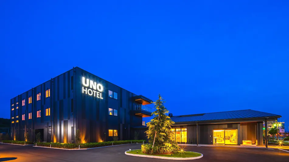 UNO HOTEL
