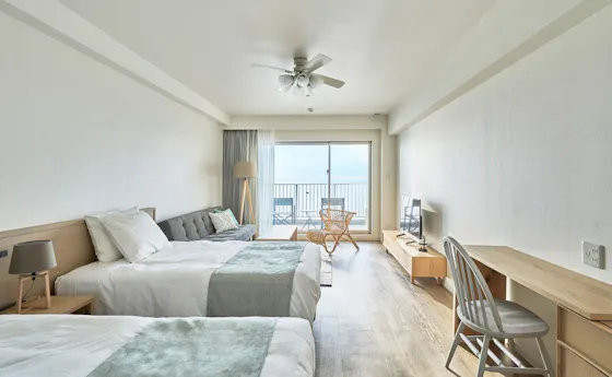 Bilik Kembar Depan Laut