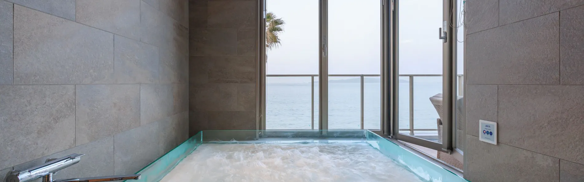 AlbaHOTEL&Glamping