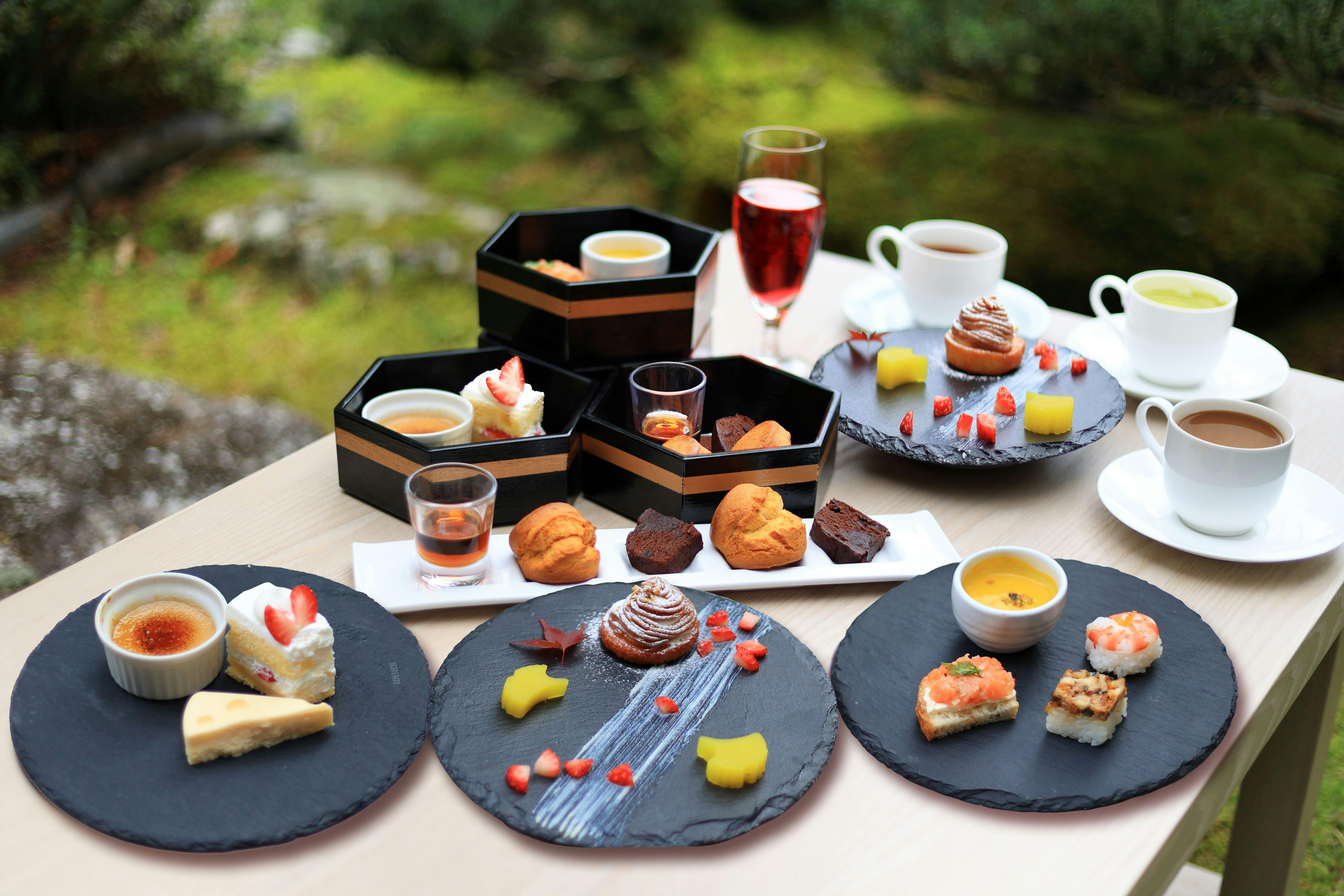 【ヌン活ステイ】チェックイン前はロビーラウンジで優雅にアフタヌーンティ ＜夕朝食付き　四季会席＞