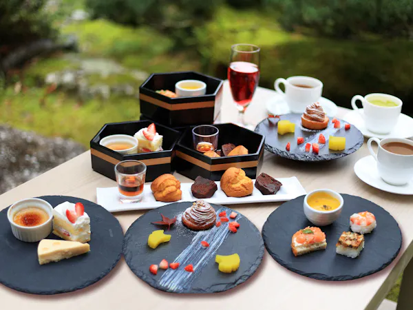 【ヌン活ステイ】チェックイン前はロビーラウンジで優雅にアフタヌーンティ <夕朝食付き 四季会席>