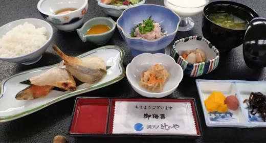 【お値打ち宿泊】北陸最古の秘湯 粟津温泉&広々和空間で癒しのひとときを<夕食なし朝食のみ>