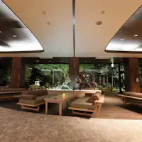 【ロビーラウンジ】