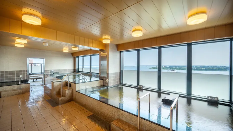 Sky and Sea Hideaway Kanon