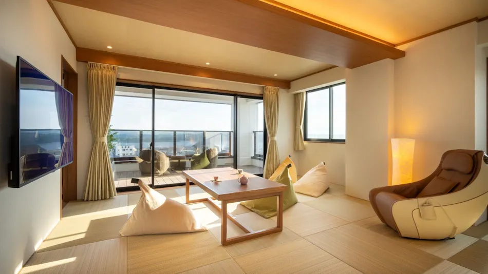 Sky and Sea Hideaway Kanon