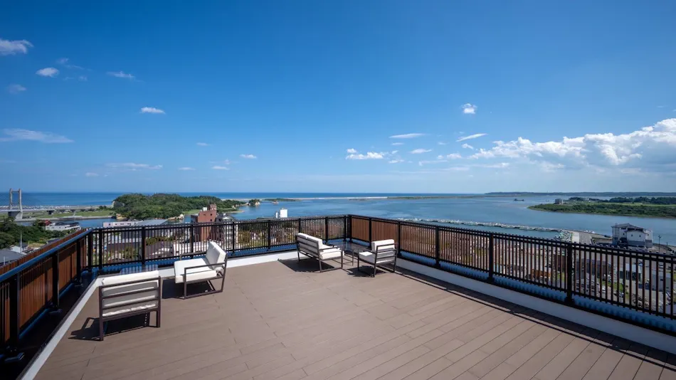 Sky and Sea Hideaway Kanon