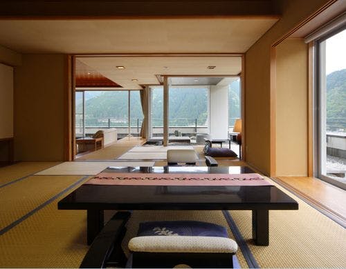 【東館特別室】