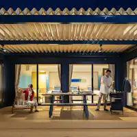 BBQ on the Villa Terrace (Image)