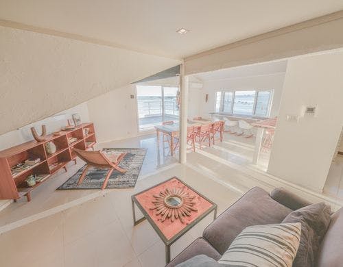 リビングダイニング