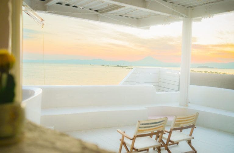 THE HOUSE on the Beach