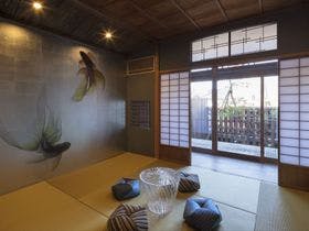 彦三町 銀の間 〈一棟貸し町家〉